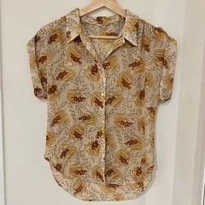 Vintage flowy printed shirt